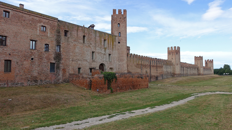 2017-09-02_164554 trentino-suedtirol-2017.jpg - Montagnana - Stadtmauer